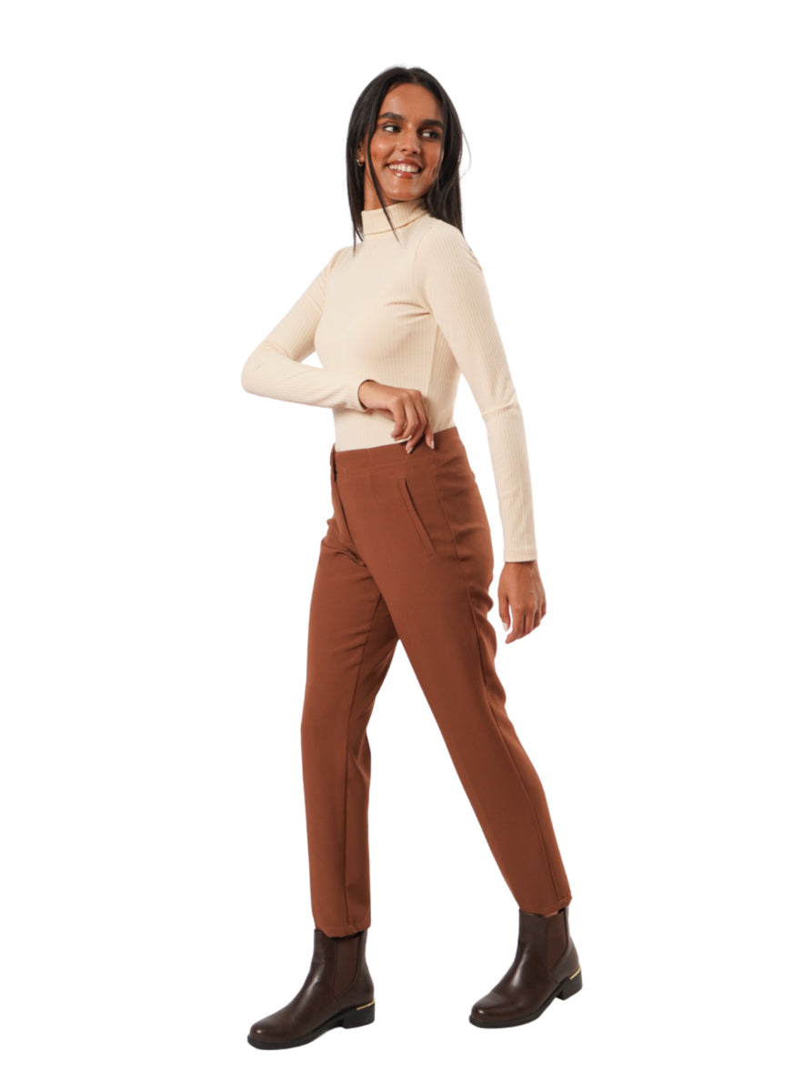 PANTALON SLIM AJUSTÉ