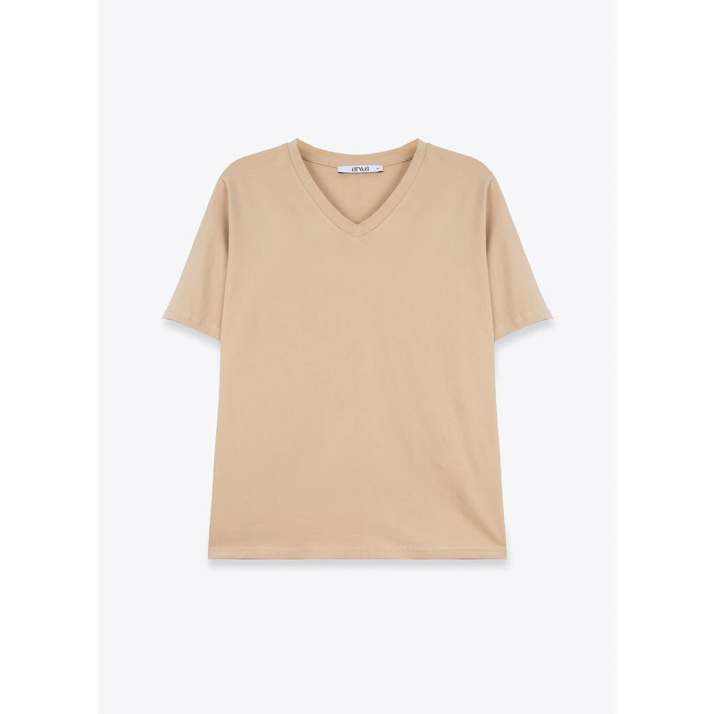 t-shirt col v