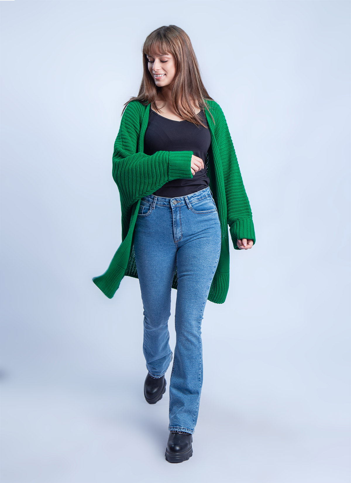 Cardigan Court Oversize