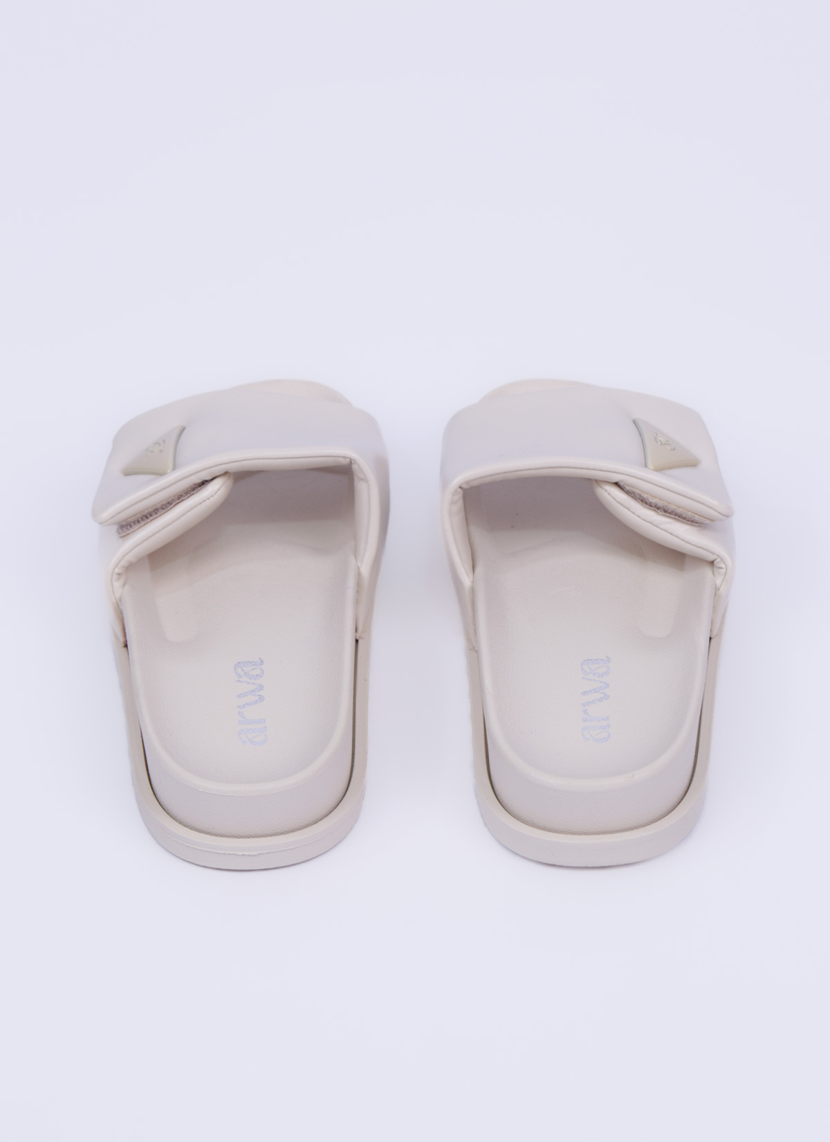 Sandale Soft à Design Matelassé